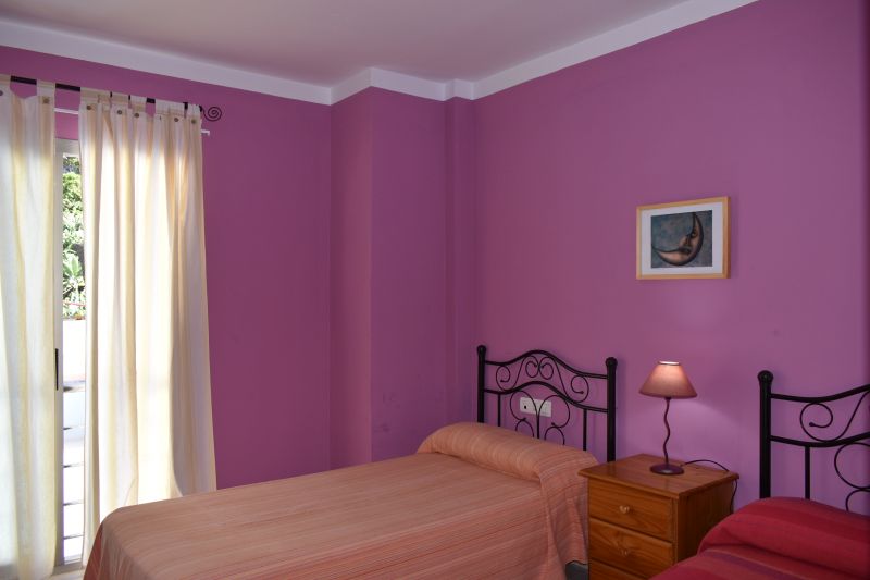 13_La_Palma_Puerto_Tazacorte_Dracaena_2b_Bedroom