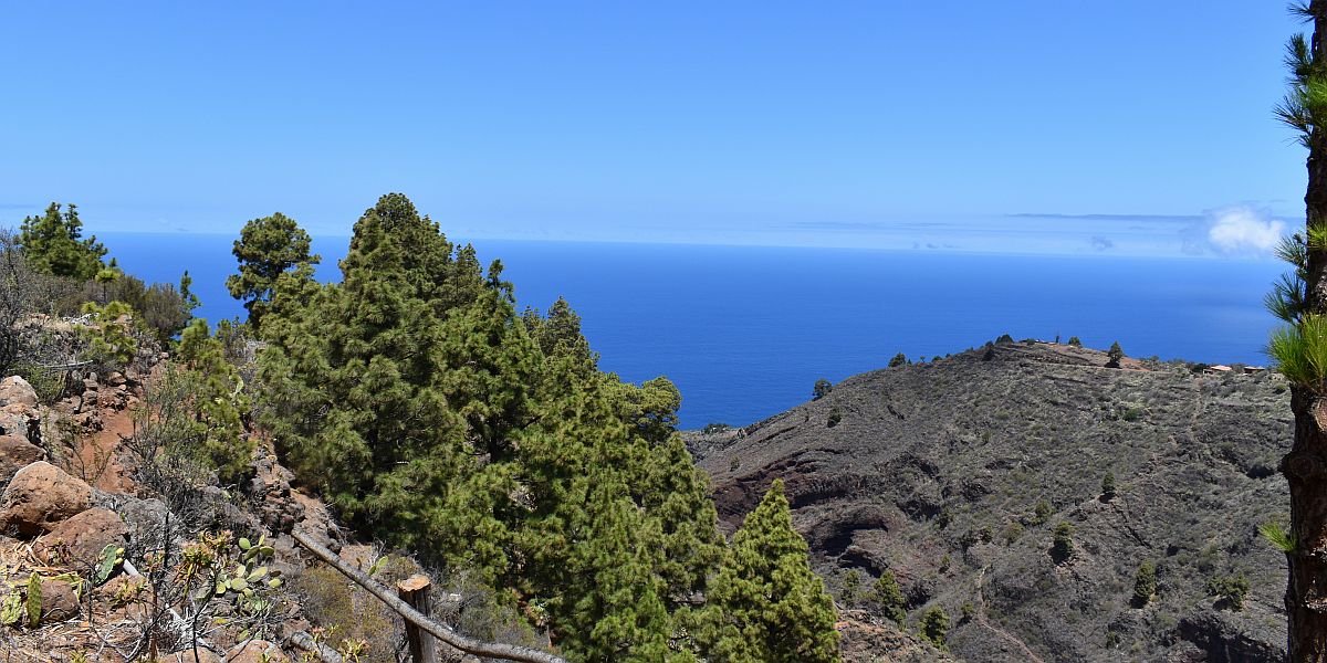 casa los pinos, ferienhäuschen in traumlage, mega aussicht, meerblick, garten & wald, wandern vor der haustür