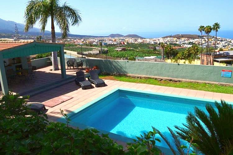 finca cristina la camuesa casa superior ferienanlage mit gemeinschaftspool, meerblick, la palma